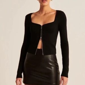 Abercrombie & fitch Black Square Neck Zip-Front Long Sleeve Top